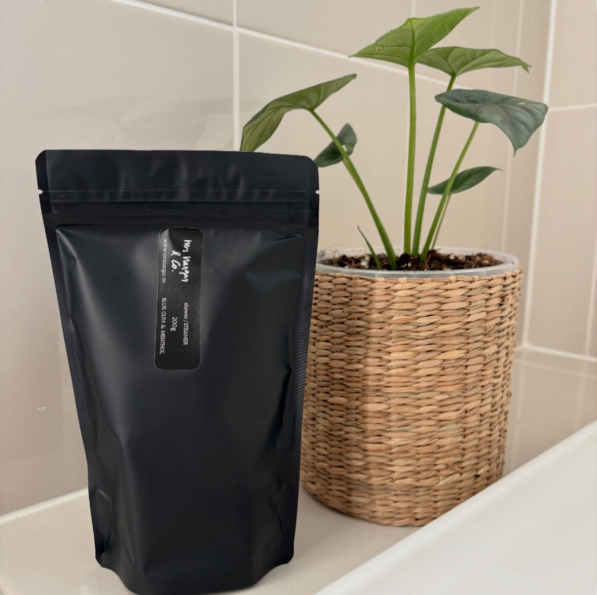 blue gum & menthol / GRAB & GO SHOWER STEAMER PACK